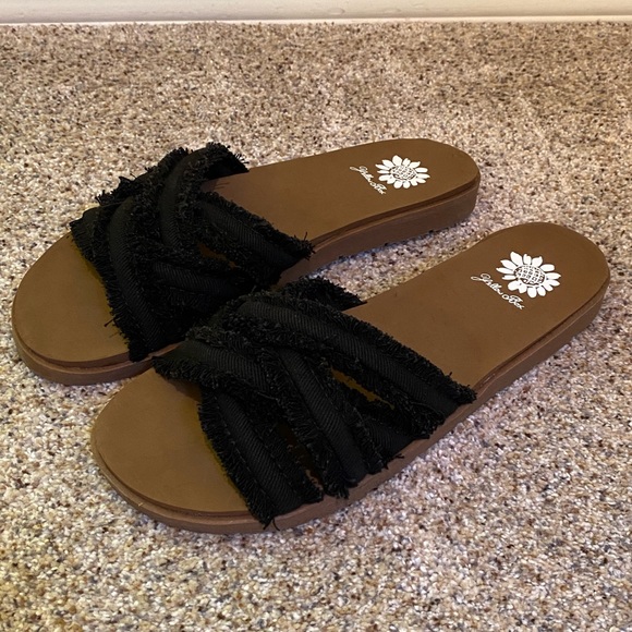 Yellow Box Shoes Yellow Box Falses Sandal Size 9 Poshmark